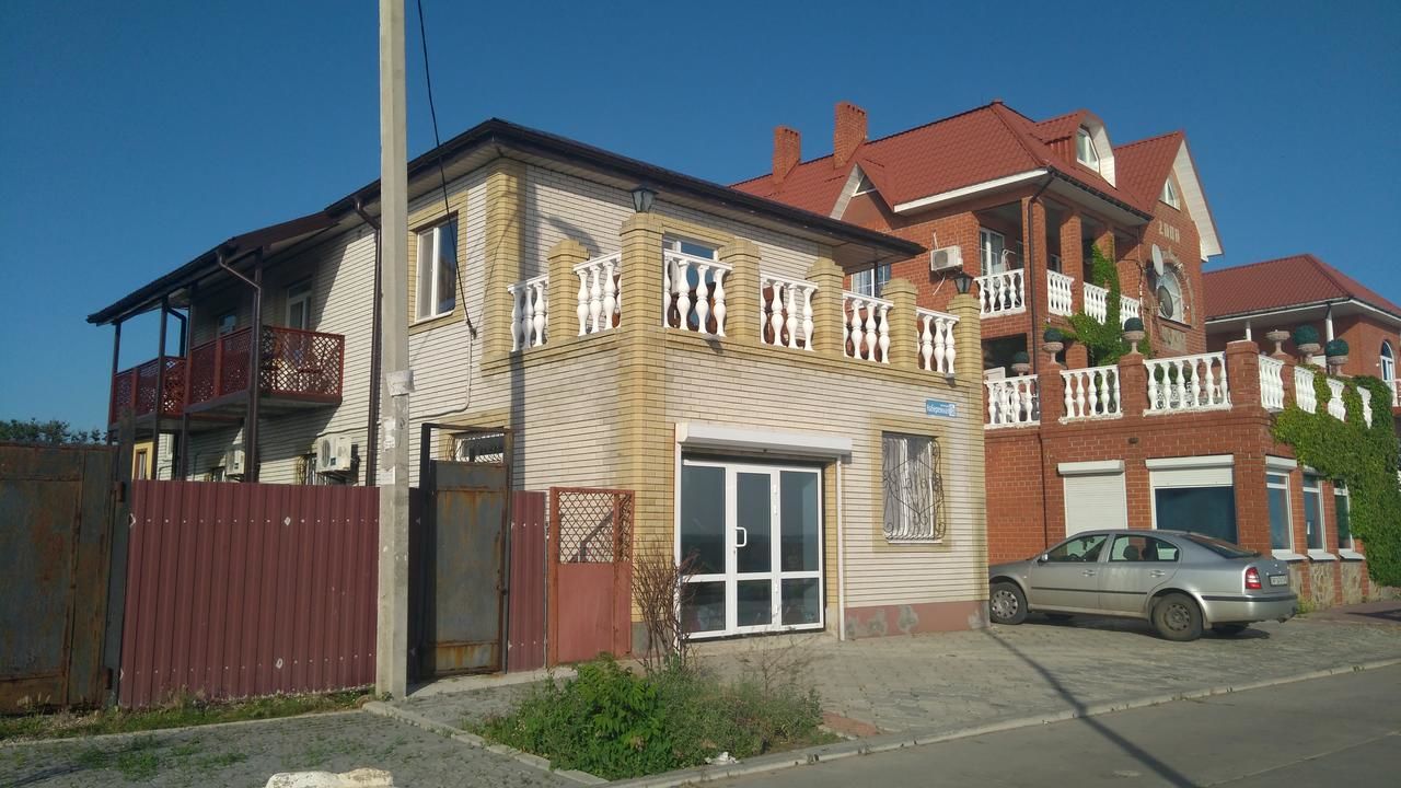 Гостевой дом Набережная 13-А Бердянск